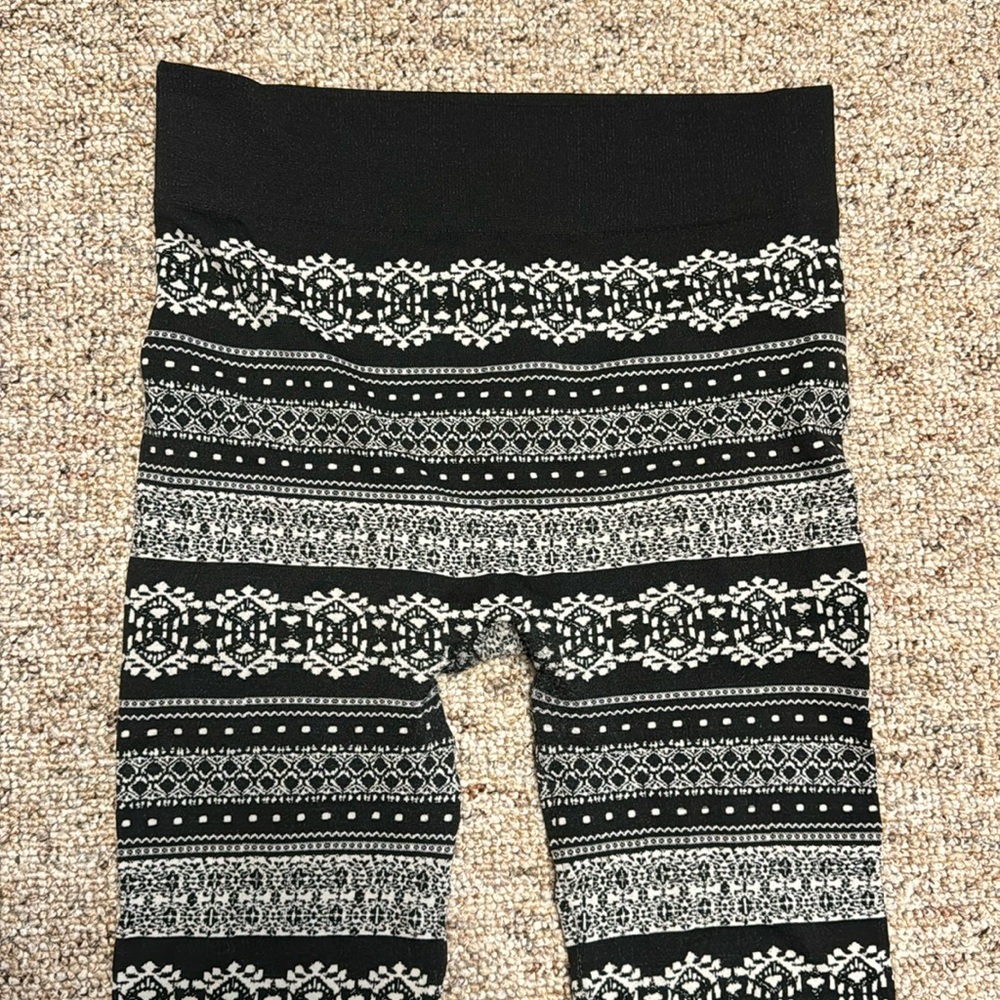 Motherhood Maternity winter fleece lined leggings - Picture 2 of 5